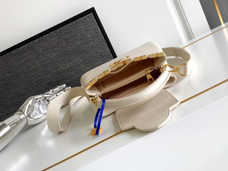 Louis Vuitton Capucines BB Bags Comfortable 40595