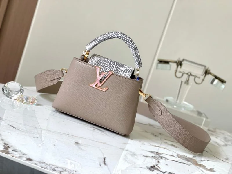 Attractive Louis Vuitton Capucines BB Bags 40101