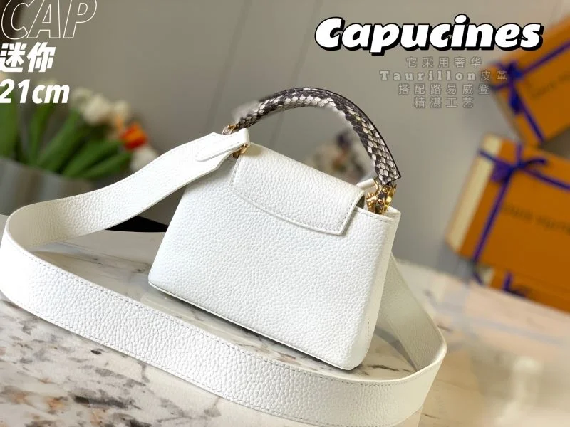 Practical Louis Vuitton Capucines BB Bags 40096
