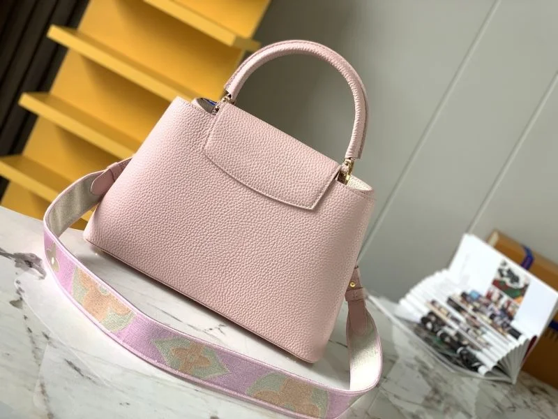 FlexibleFit Louis Vuitton Capucines BB Bags 40082