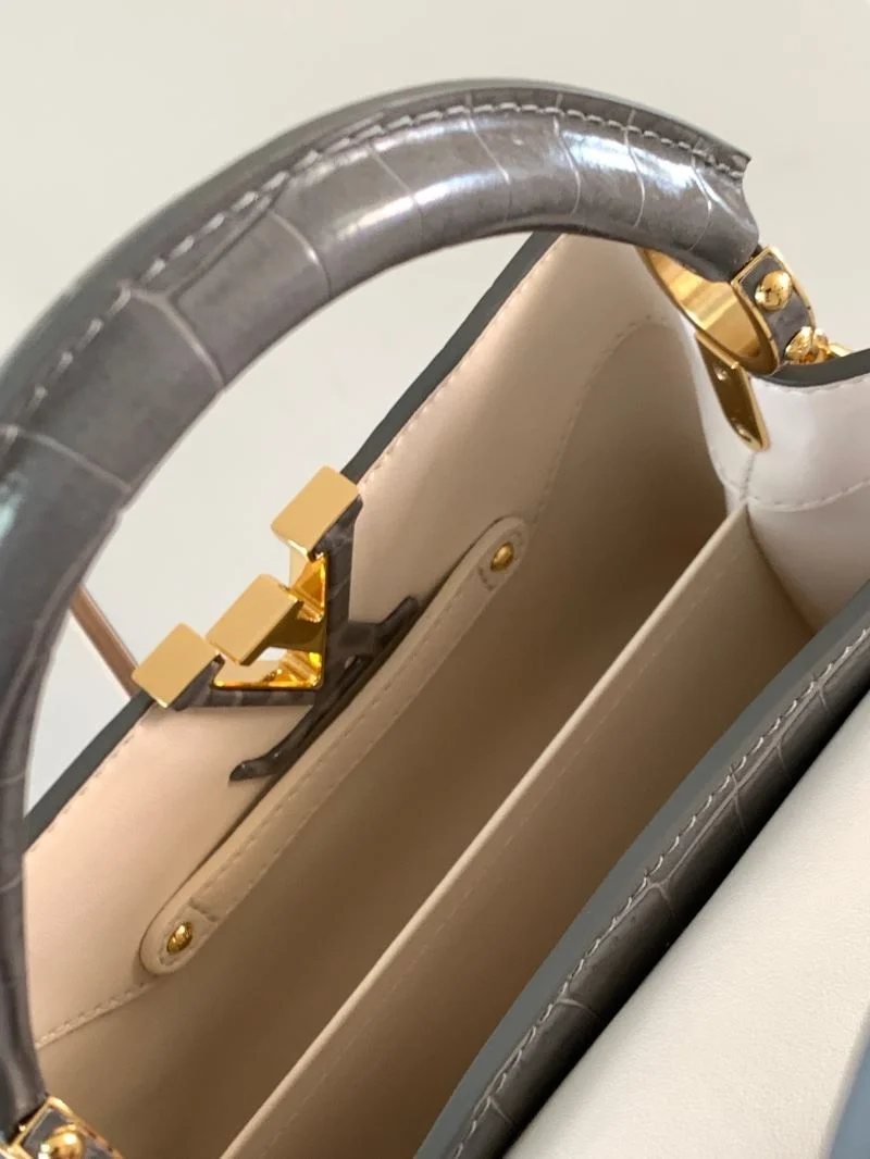 Louis Vuitton Capucines BB Bags Efficient 40092