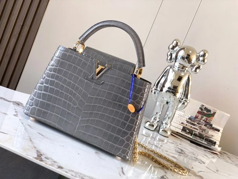 RelaxedFit Louis Vuitton Capucines BB Bags 40078