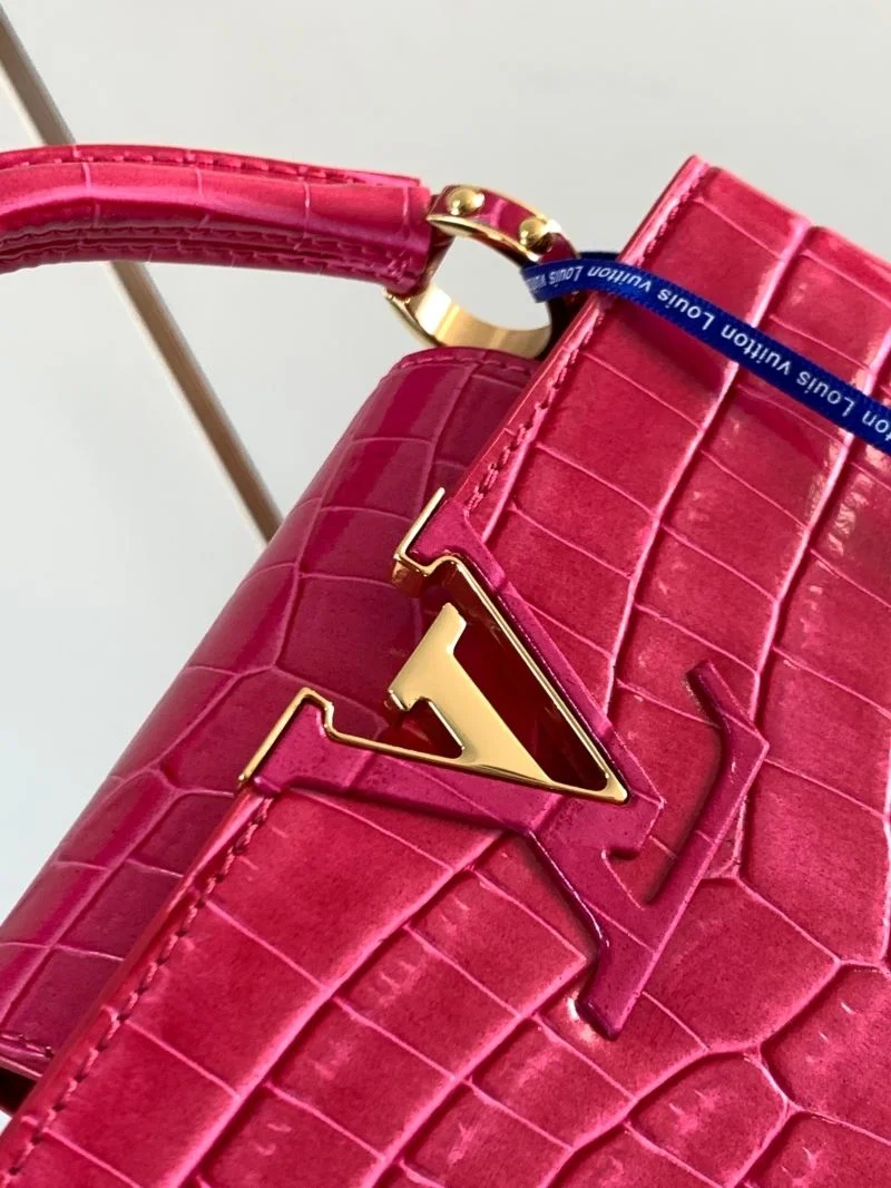 Chic Louis Vuitton Capucines BB Bags 40089