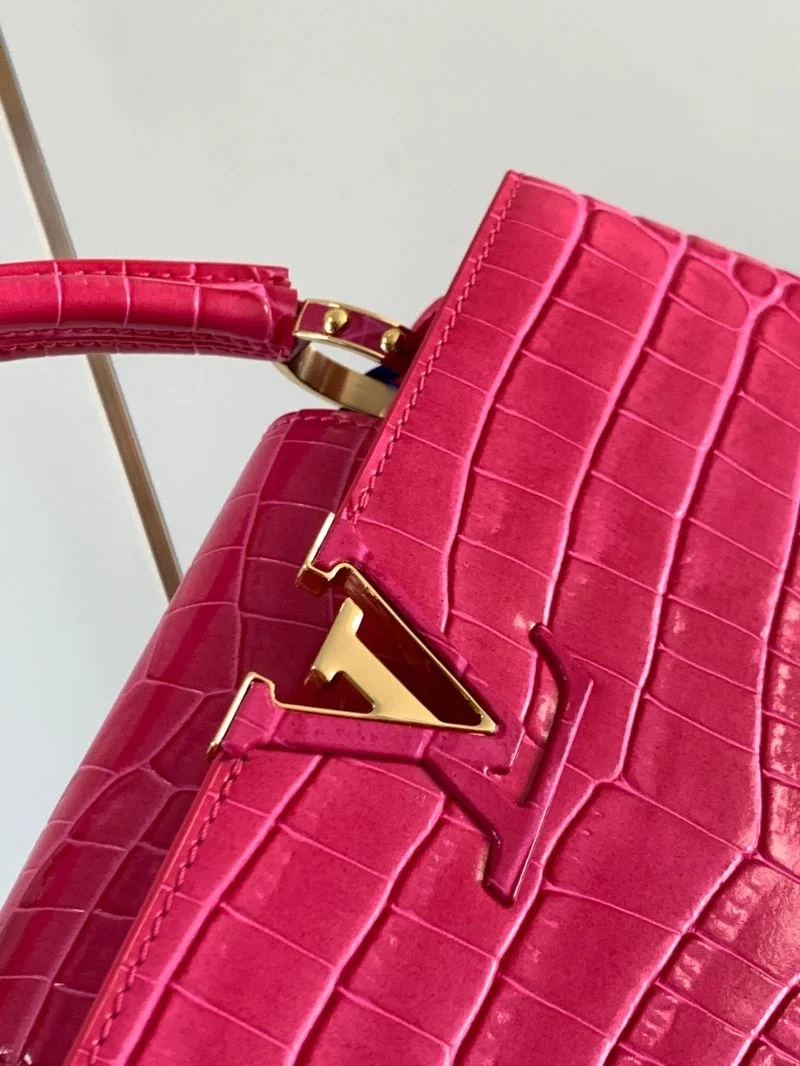 Louis Vuitton Capucines BB Bags ModernLook 40083