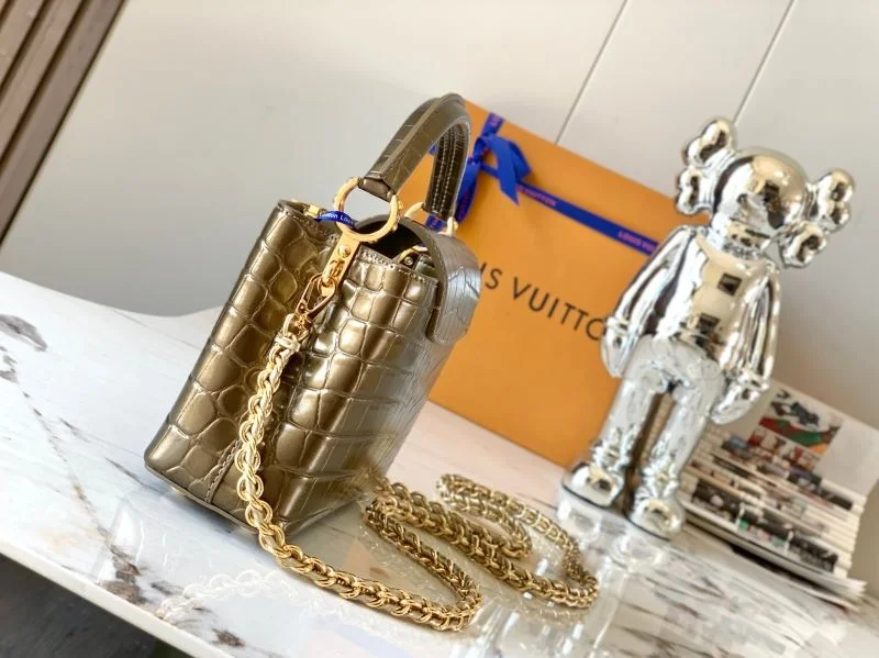 ComfortFit Louis Vuitton Capucines BB Bags 40077