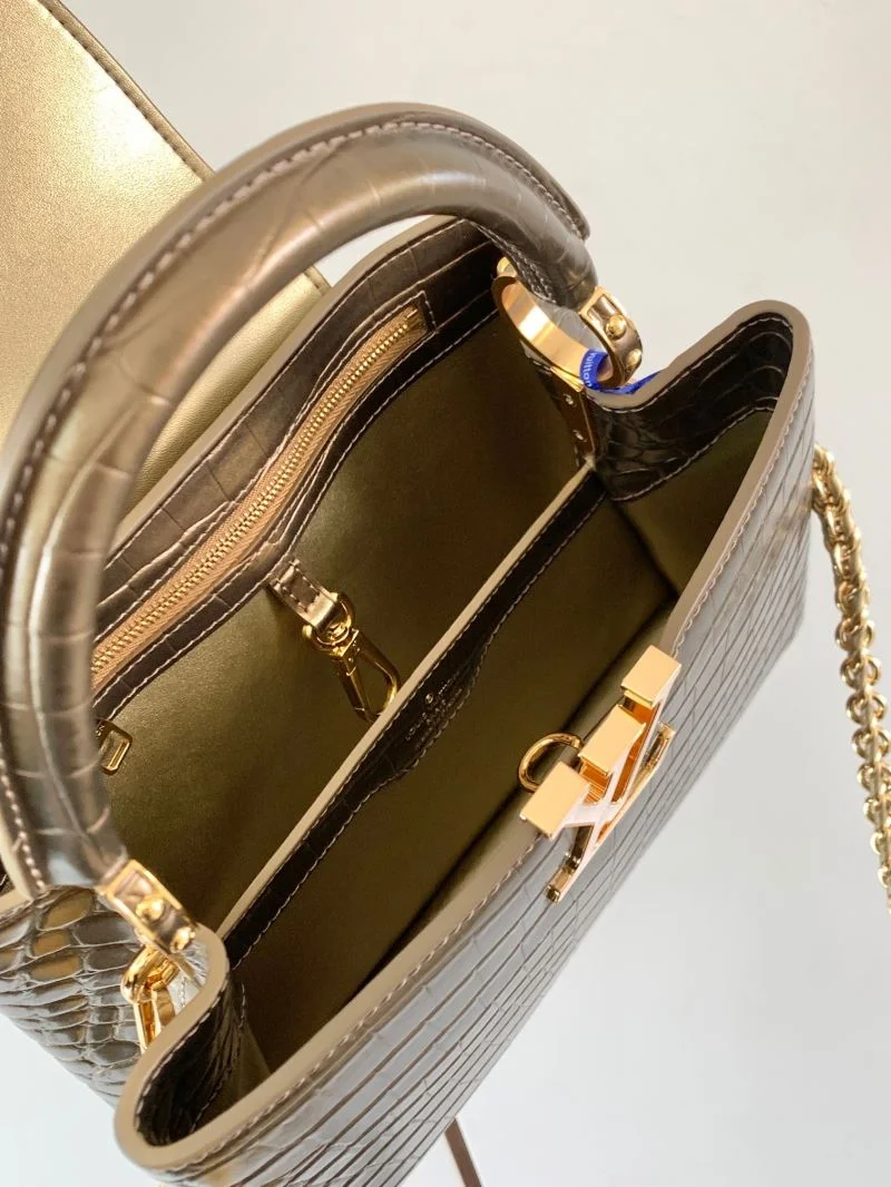 Louis Vuitton Capucines BB Bags TechFriendly 40108