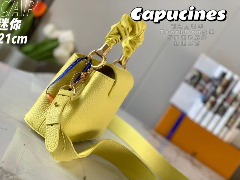 Soft Louis Vuitton Capucines BB Bags 40123