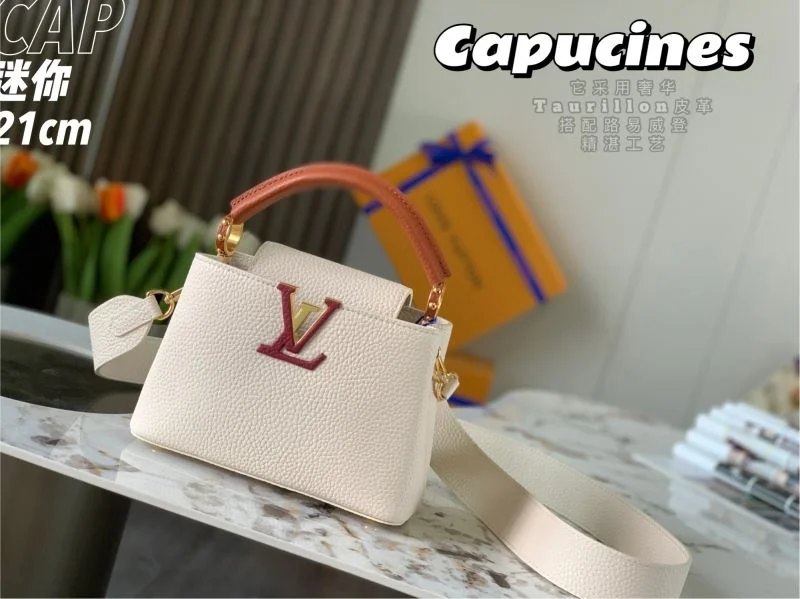 WellDesigned Louis Vuitton Capucines BB Bags 40087
