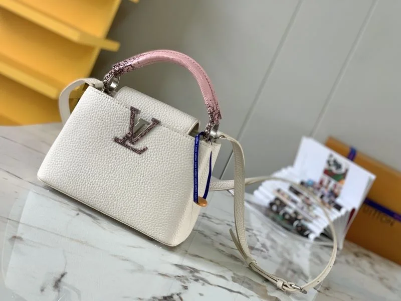 Louis Vuitton Capucines BB Bags Lightweight 40162