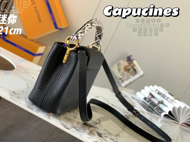 Comfortable Louis Vuitton Capucines BB Bags 40070