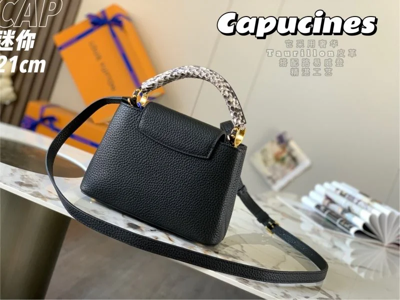 Comfortable Louis Vuitton Capucines BB Bags 40070