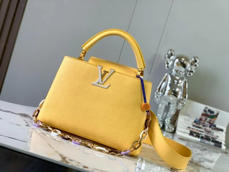 Cozy Louis Vuitton Capucines BB Bags 40055