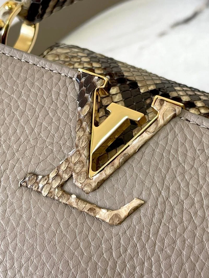 Louis Vuitton Capucines BB Bags BestValue 40058