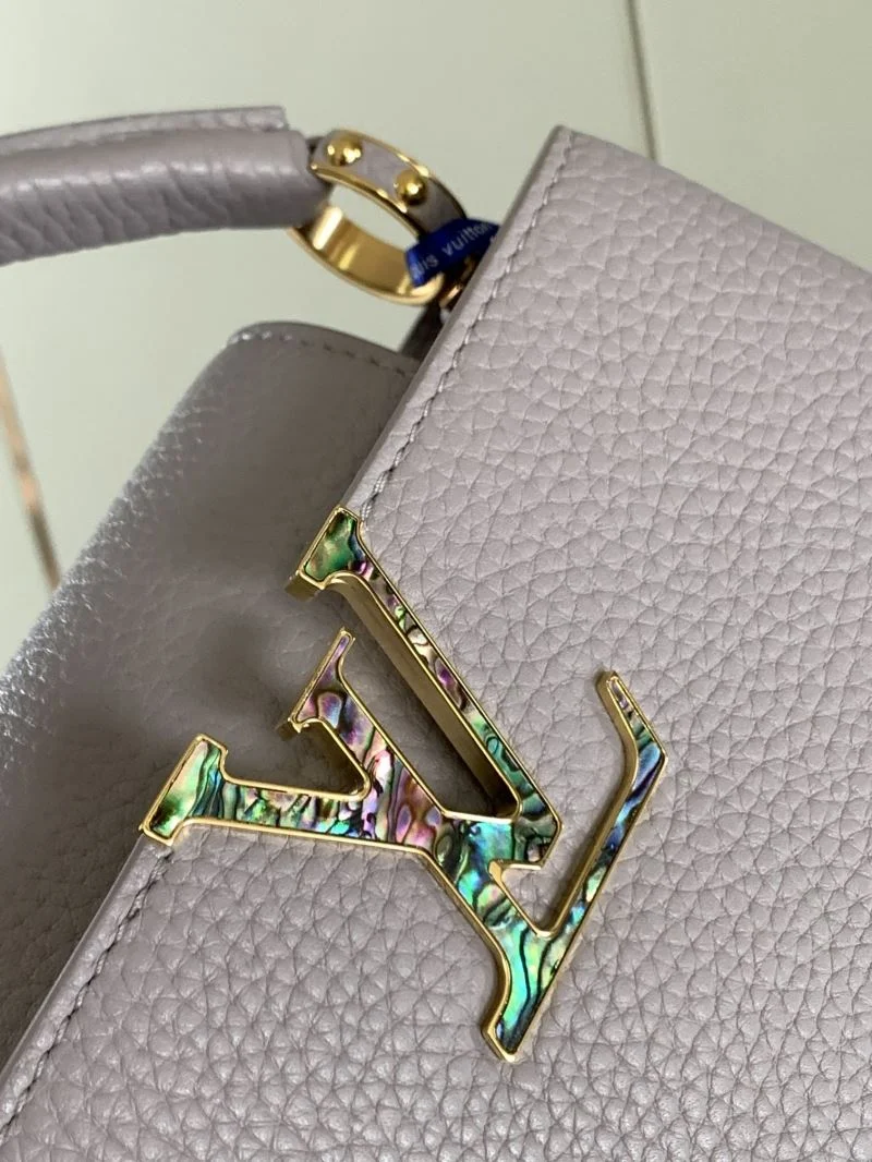 SoftTouch Louis Vuitton Capucines BB Bags 40095