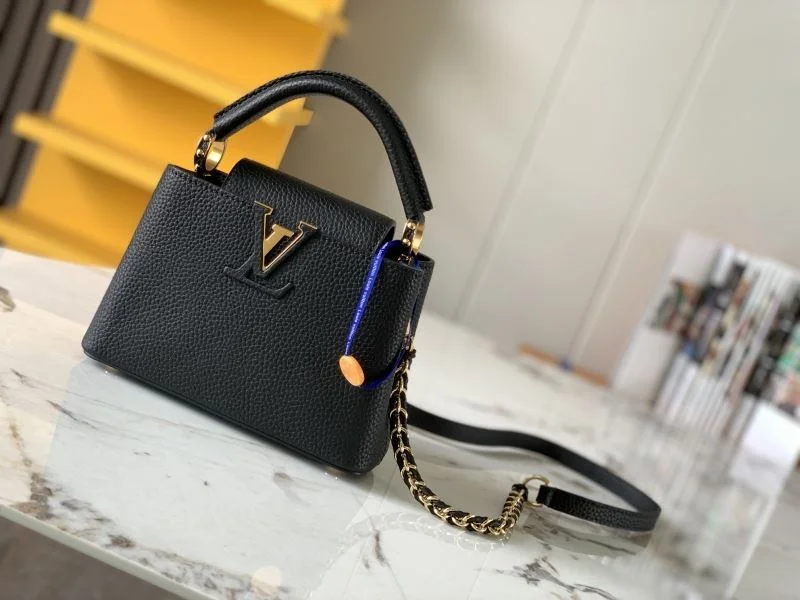 Louis Vuitton Capucines BB Bags Sleek 40041