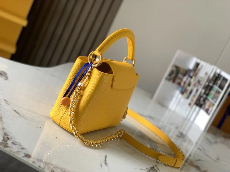 Louis Vuitton Capucines BB Bags Stylish 40121