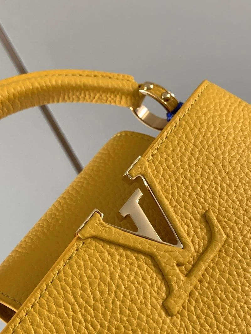 Louis Vuitton Capucines BB Bags Stylish 40121
