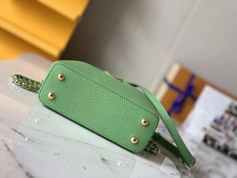 TopPick Louis Vuitton Capucines BB Bags 40039