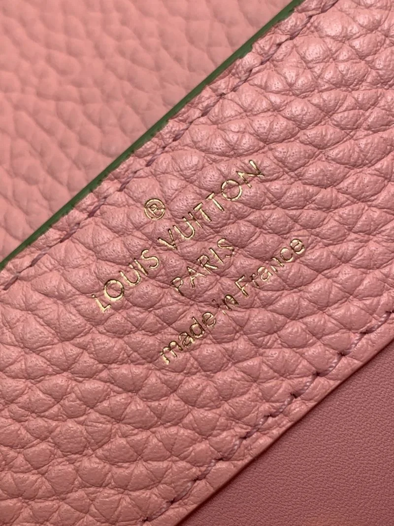 TopPick Louis Vuitton Capucines BB Bags 40039