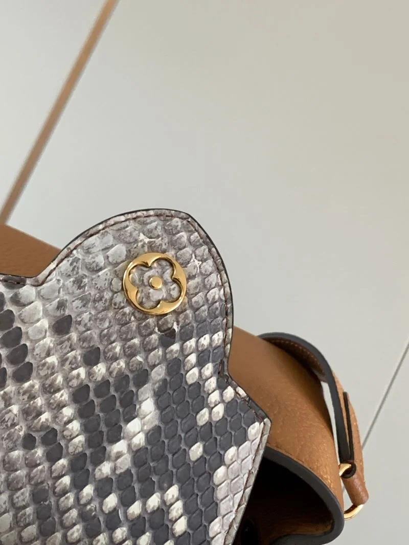 Louis Vuitton Capucines BB Bags Attractive 40065