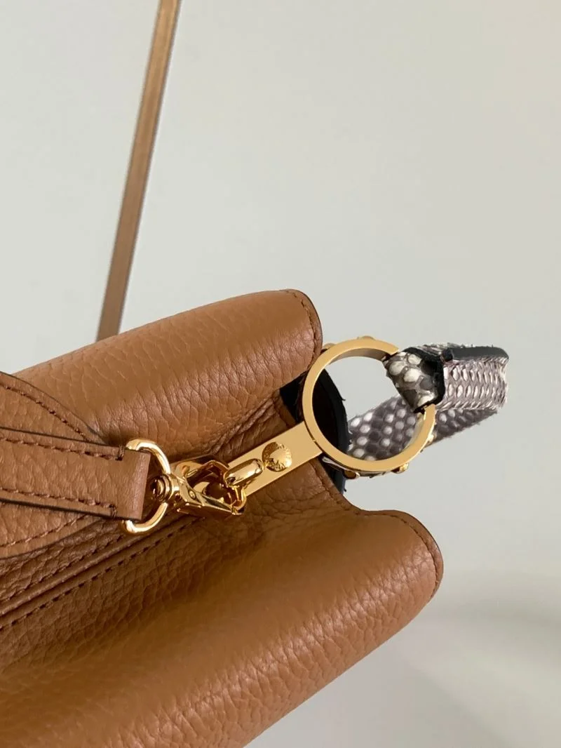Louis Vuitton Capucines BB Bags ComfortFit 40031