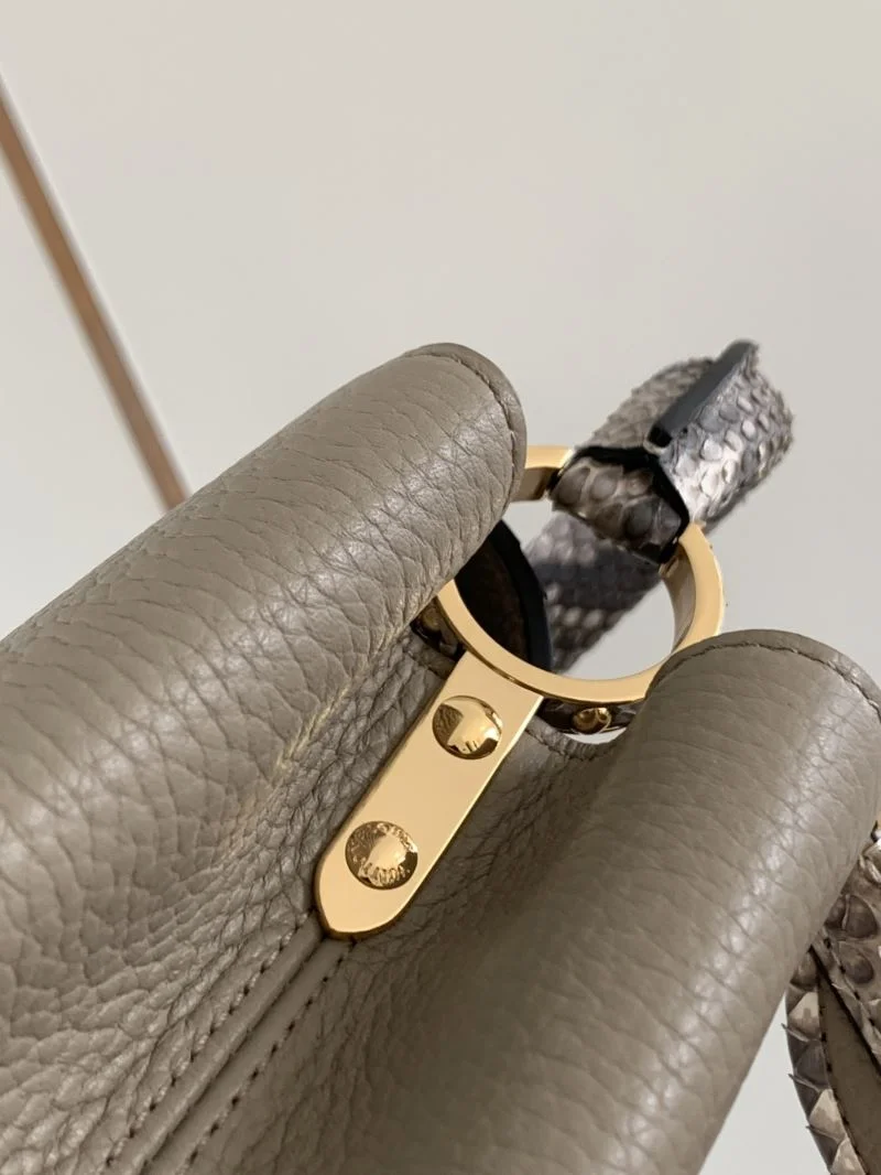Louis Vuitton Capucines BB Bags FlexibleFit 40027
