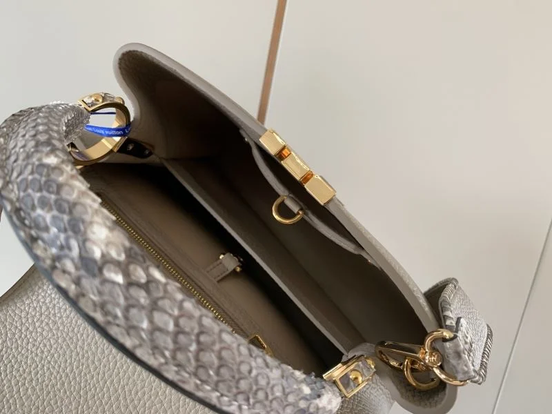 Louis Vuitton Capucines BB Bags FlexibleFit 40027