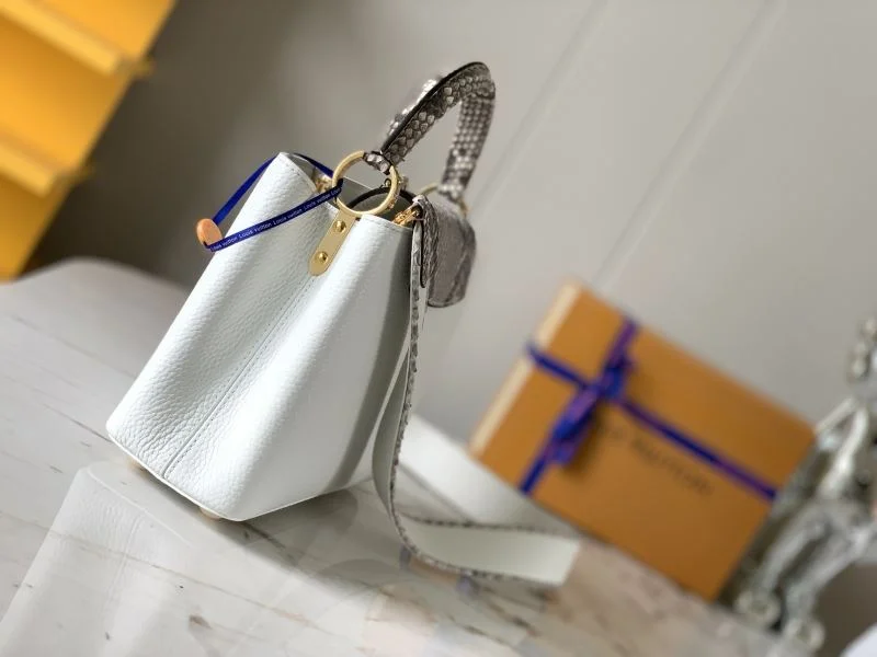 Louis Vuitton Capucines BB Bags QuickDry 40021