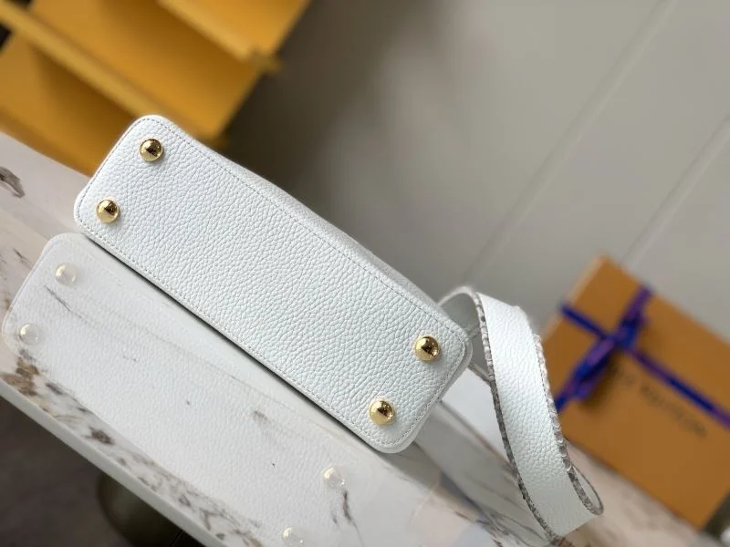 Louis Vuitton Capucines BB Bags QuickDry 40021