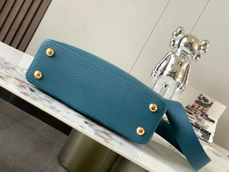 HighPerformance Louis Vuitton Capucines BB Bags 40016