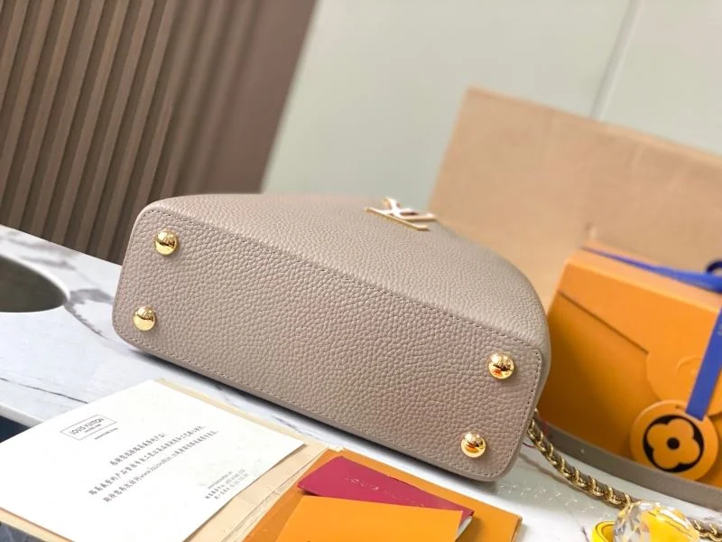 FashionForward Louis Vuitton Capucines BB Bags 40023