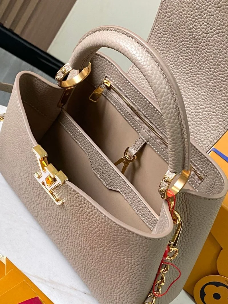 FashionForward Louis Vuitton Capucines BB Bags 40023