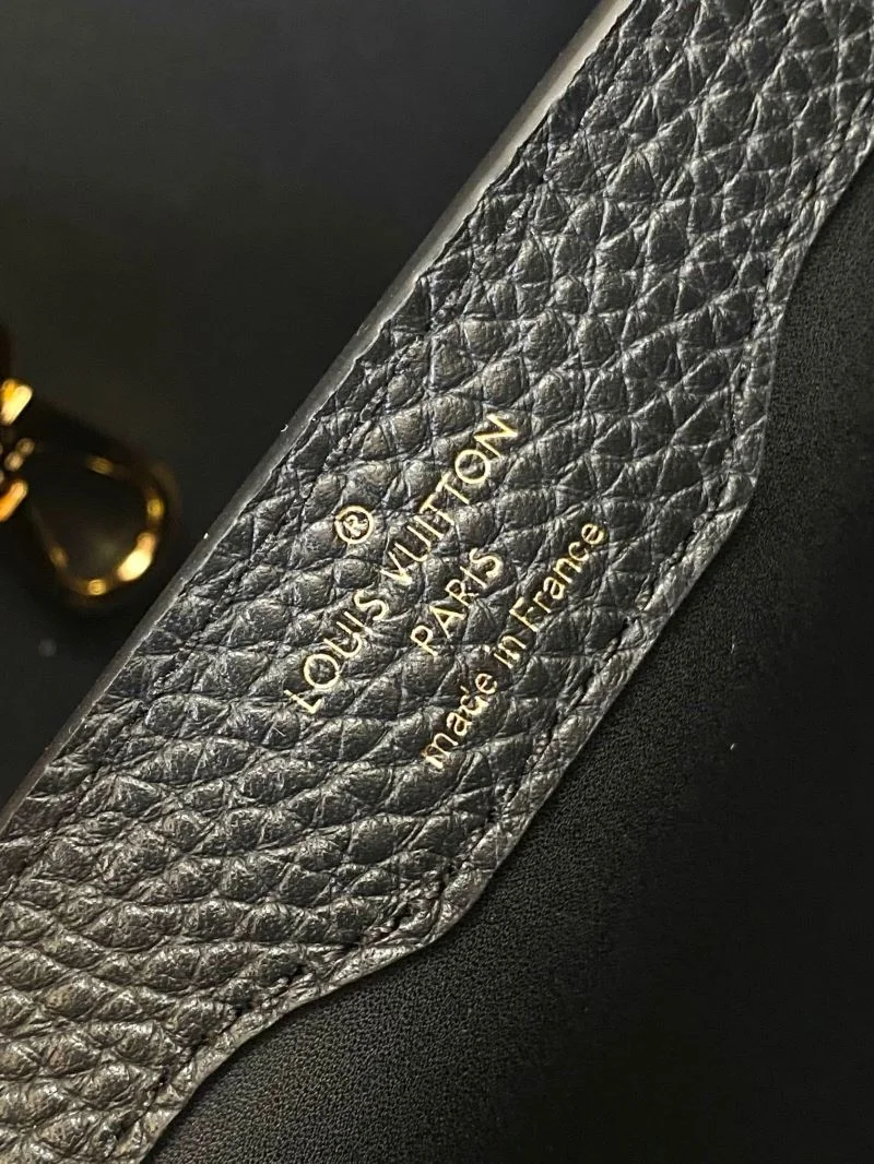 Louis Vuitton Capucines BB Bags Casual 40063