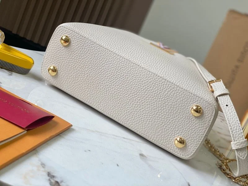 Louis Vuitton Capucines BB Bags Breathable 40049
