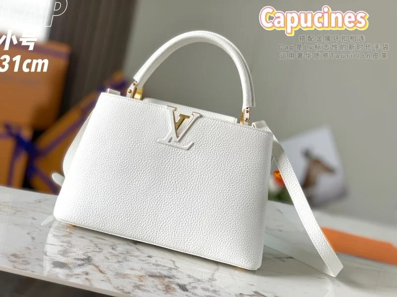 Functional Louis Vuitton Capucines BB Bags 40044