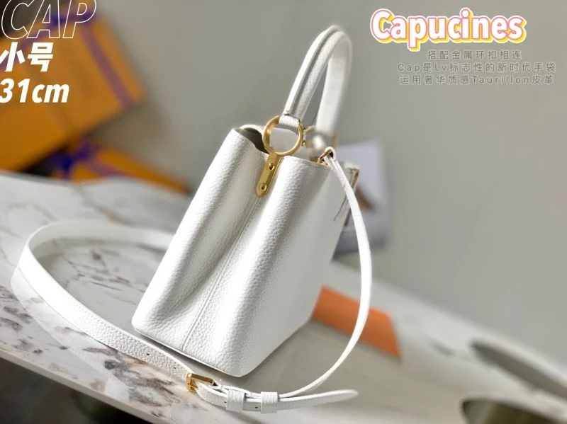 Functional Louis Vuitton Capucines BB Bags 40044