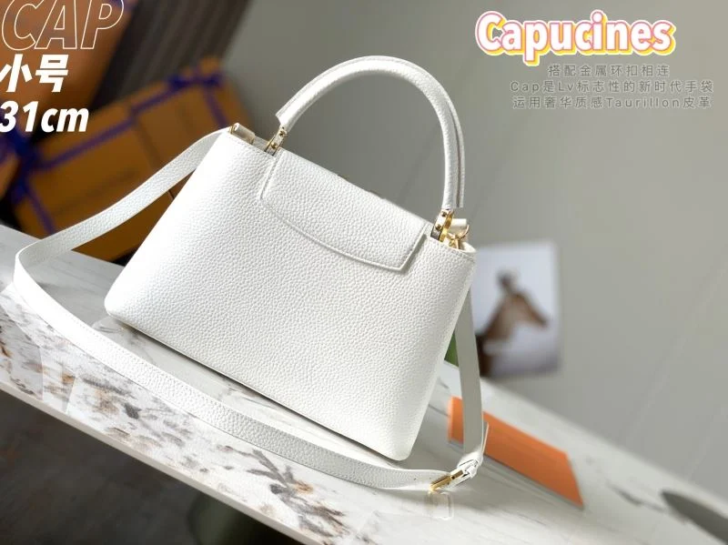 Functional Louis Vuitton Capucines BB Bags 40044