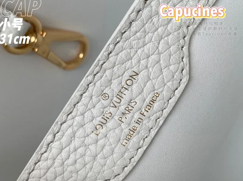 Functional Louis Vuitton Capucines BB Bags 40044