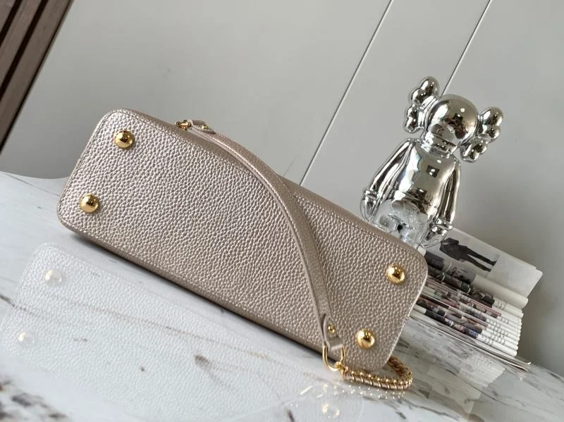 Tailored Louis Vuitton Capucines BB Bags 40008