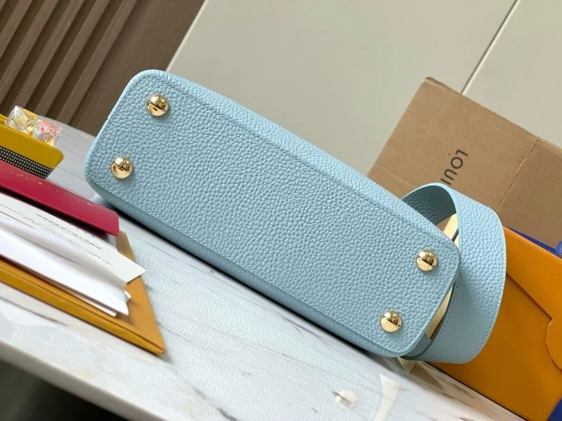 Packable Louis Vuitton Capucines BB Bags 40007