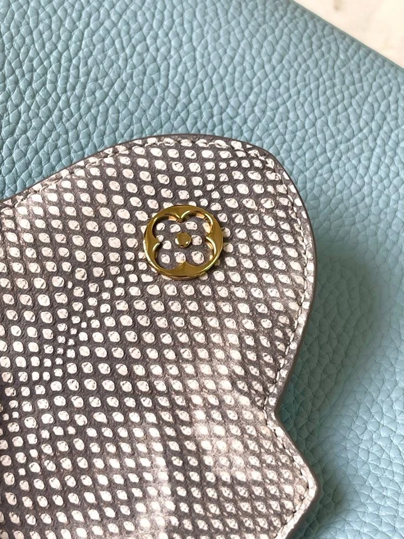Packable Louis Vuitton Capucines BB Bags 40007