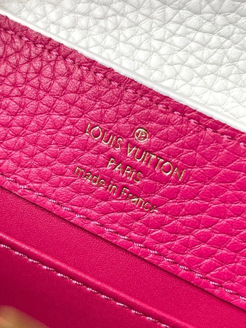 Premium Louis Vuitton Capucines BB Bags 40012