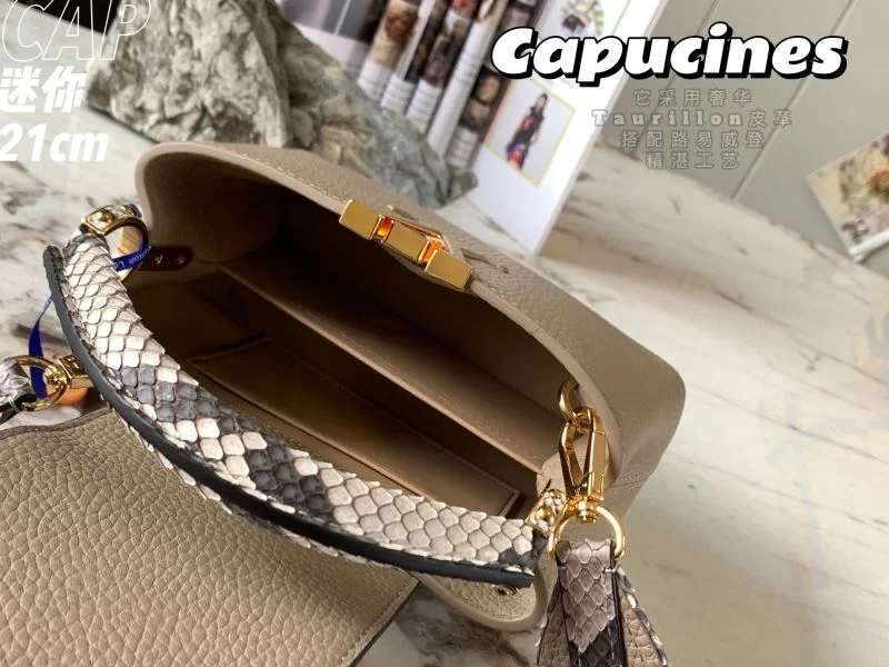 Fashionable Louis Vuitton Capucines BB Bags 40047