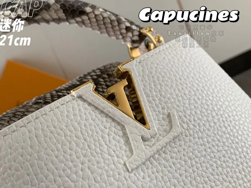 Reliable Louis Vuitton Capucines BB Bags 40003