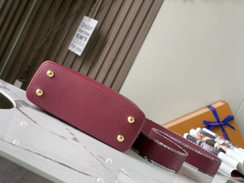 Louis Vuitton Capucines BB Bags QuickDry 40002