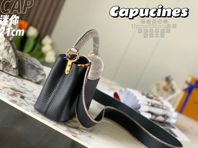 Louis Vuitton Capucines BB Bags Flexible 39996