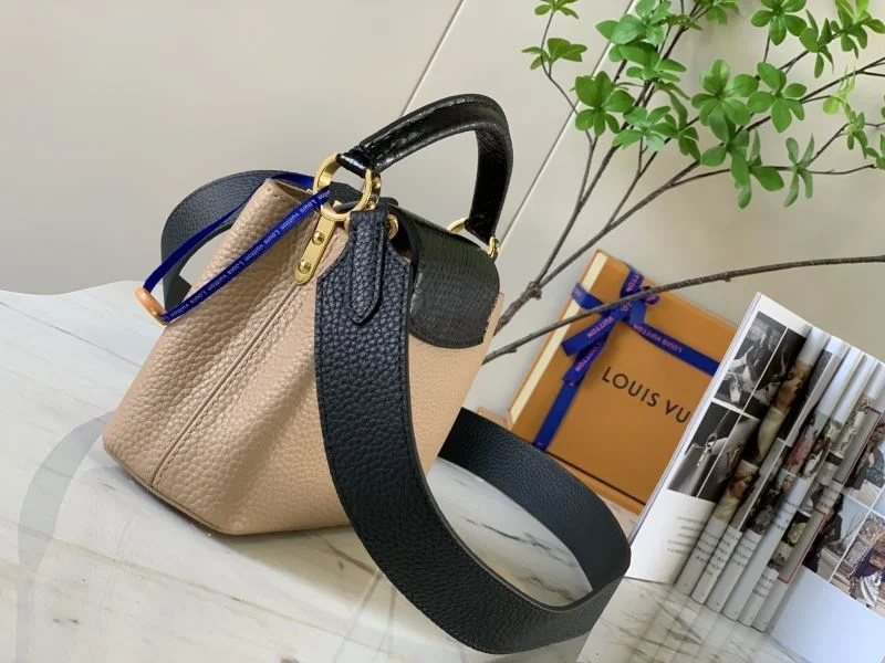 Reliable Louis Vuitton Capucines BB Bags 40037