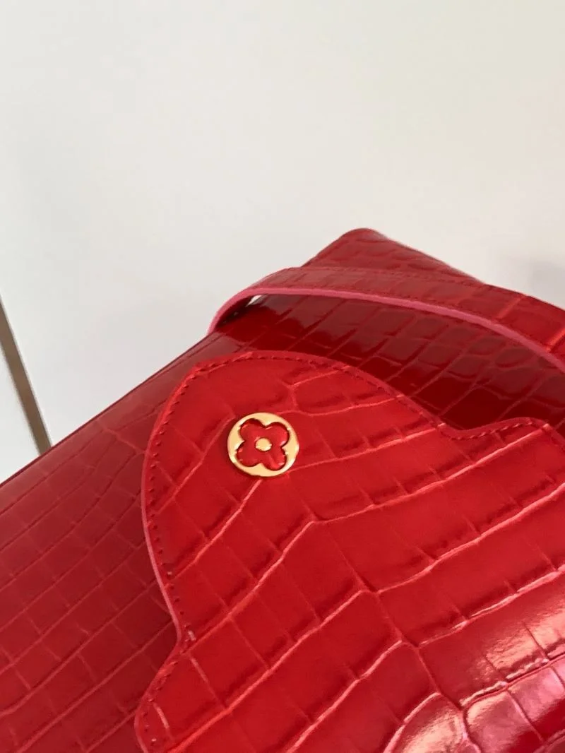 Louis Vuitton Capucines BB Bags WeatherProof 39983