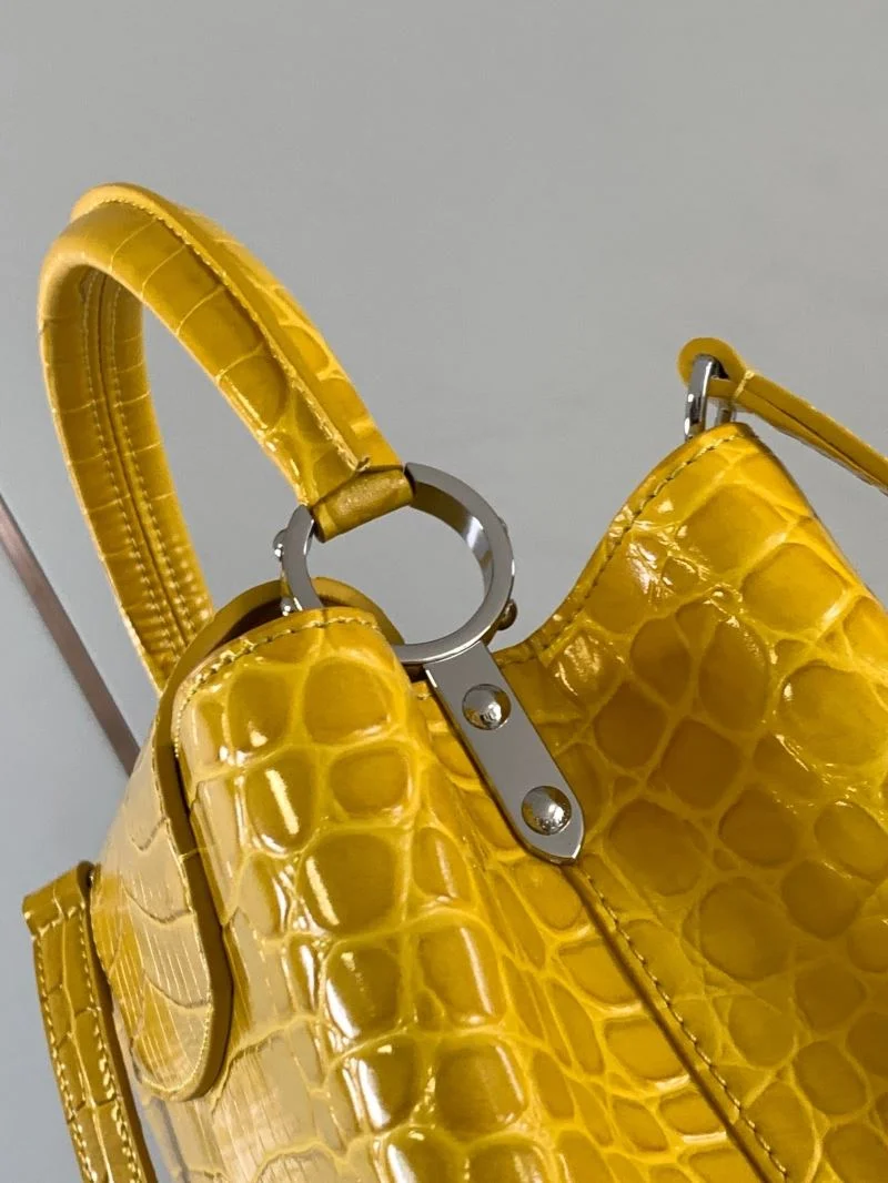 Stylish Louis Vuitton Capucines BB Bags 40033