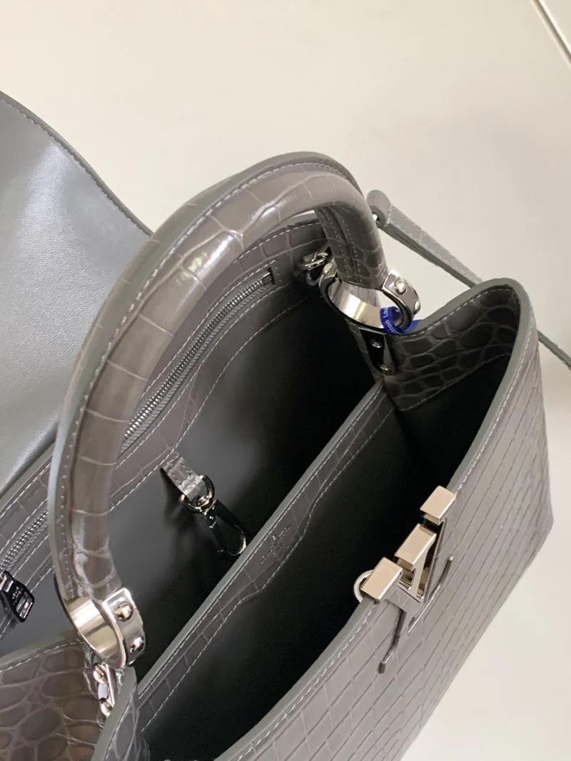 Affordable Louis Vuitton Capucines BB Bags 40032